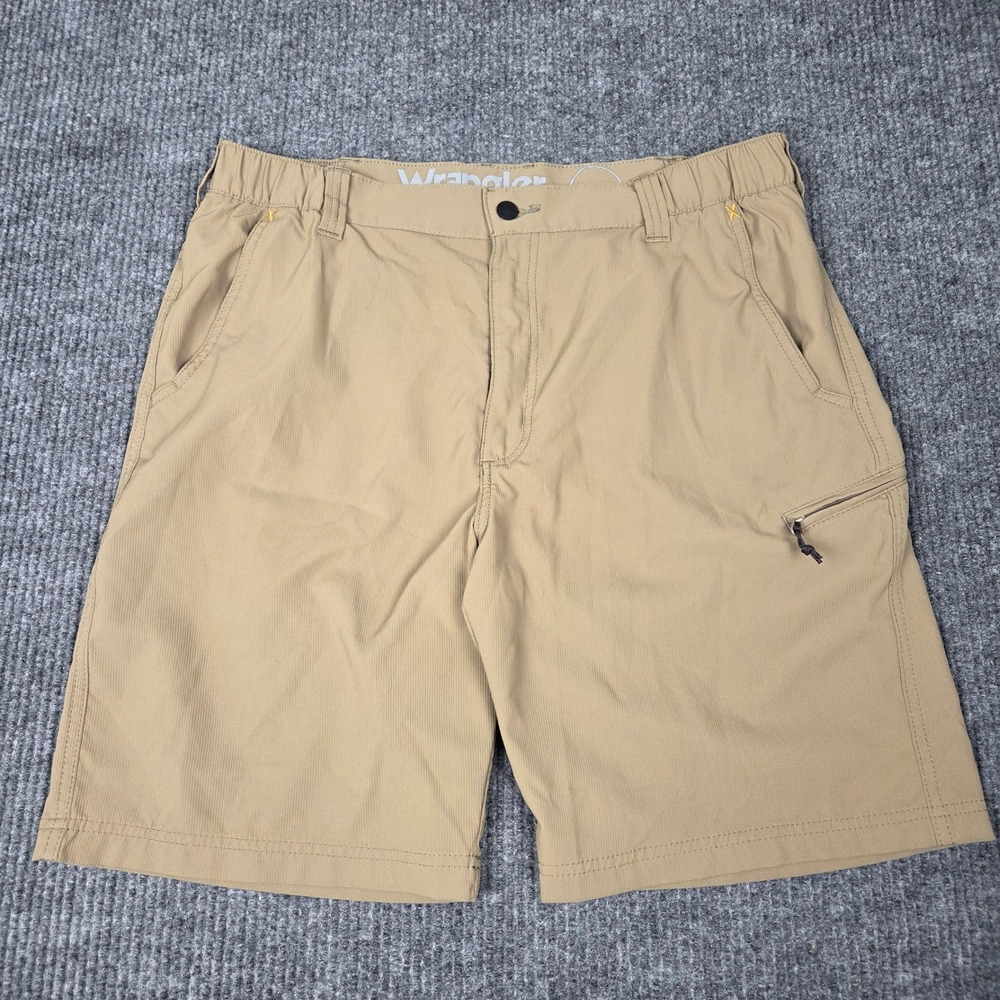 Wrangler Mens Tan Outdoor Performance Cargo Shorts Size 36 Hiking Utility 26989